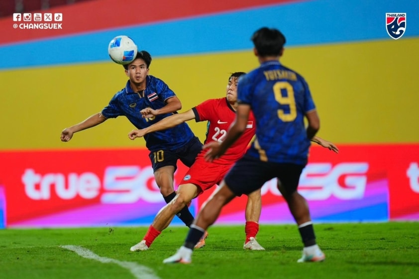 U22 Thái Lan ăn mừng chiến thắng trước U22 Singapore tại SEA Games 2025