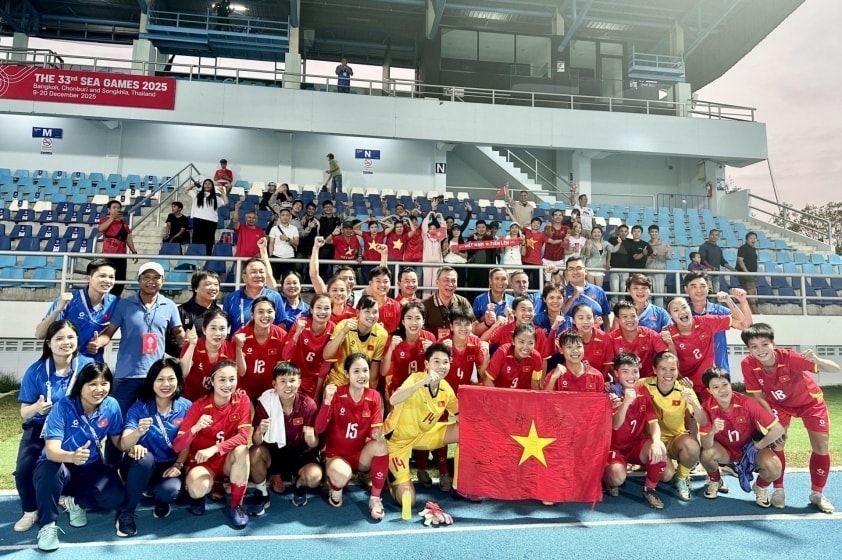 VFF quyết định thưởng 700 triệu đồng cho đội tuyển nữ và 600 triệu đồng cho đội tuyển U22