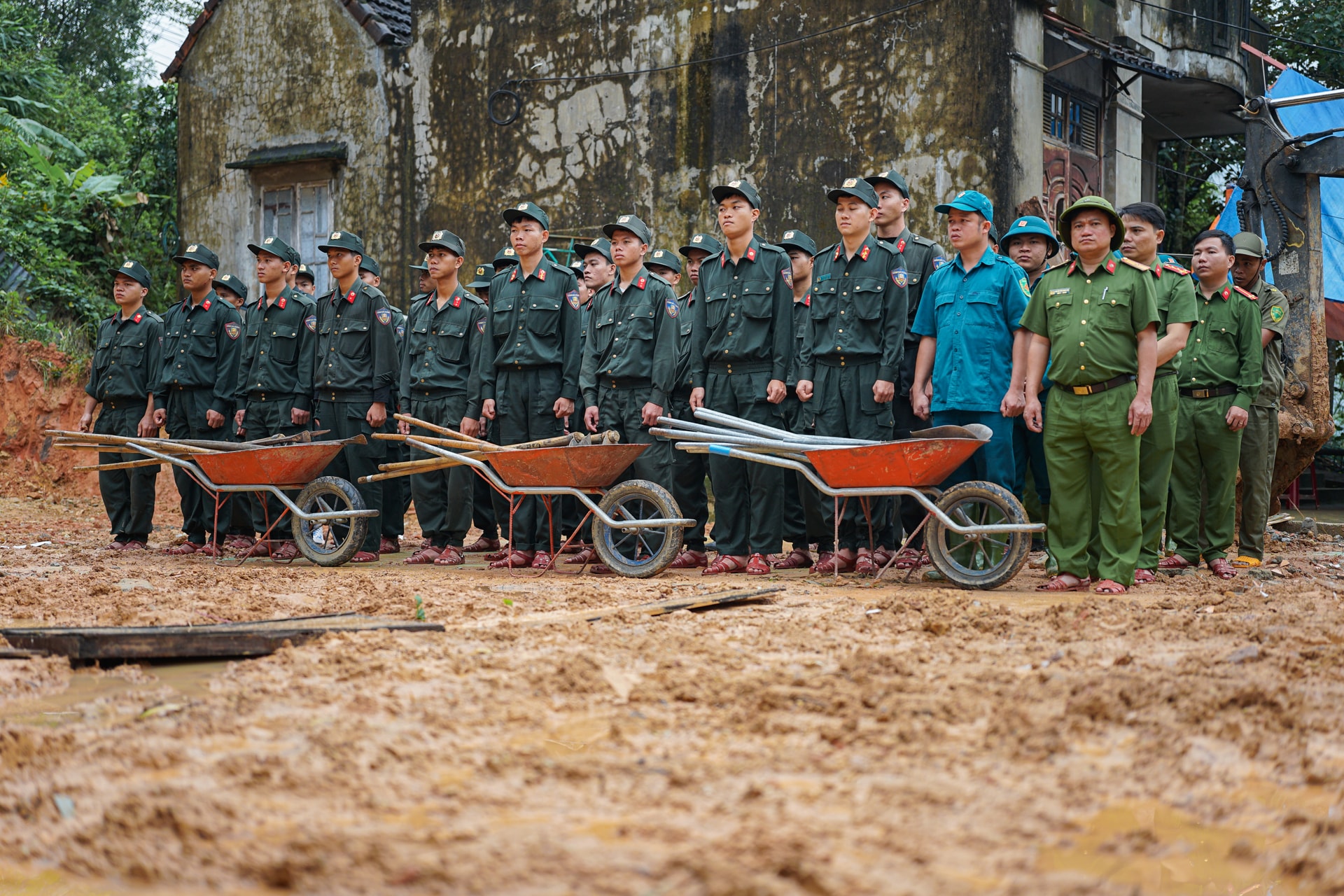 anak lelaki02006.jpg