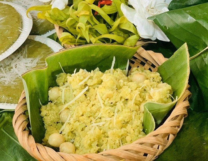 Khung cảnh Hồ Gươm và Tháp Rùa vào một buổi sáng đẹp trời
