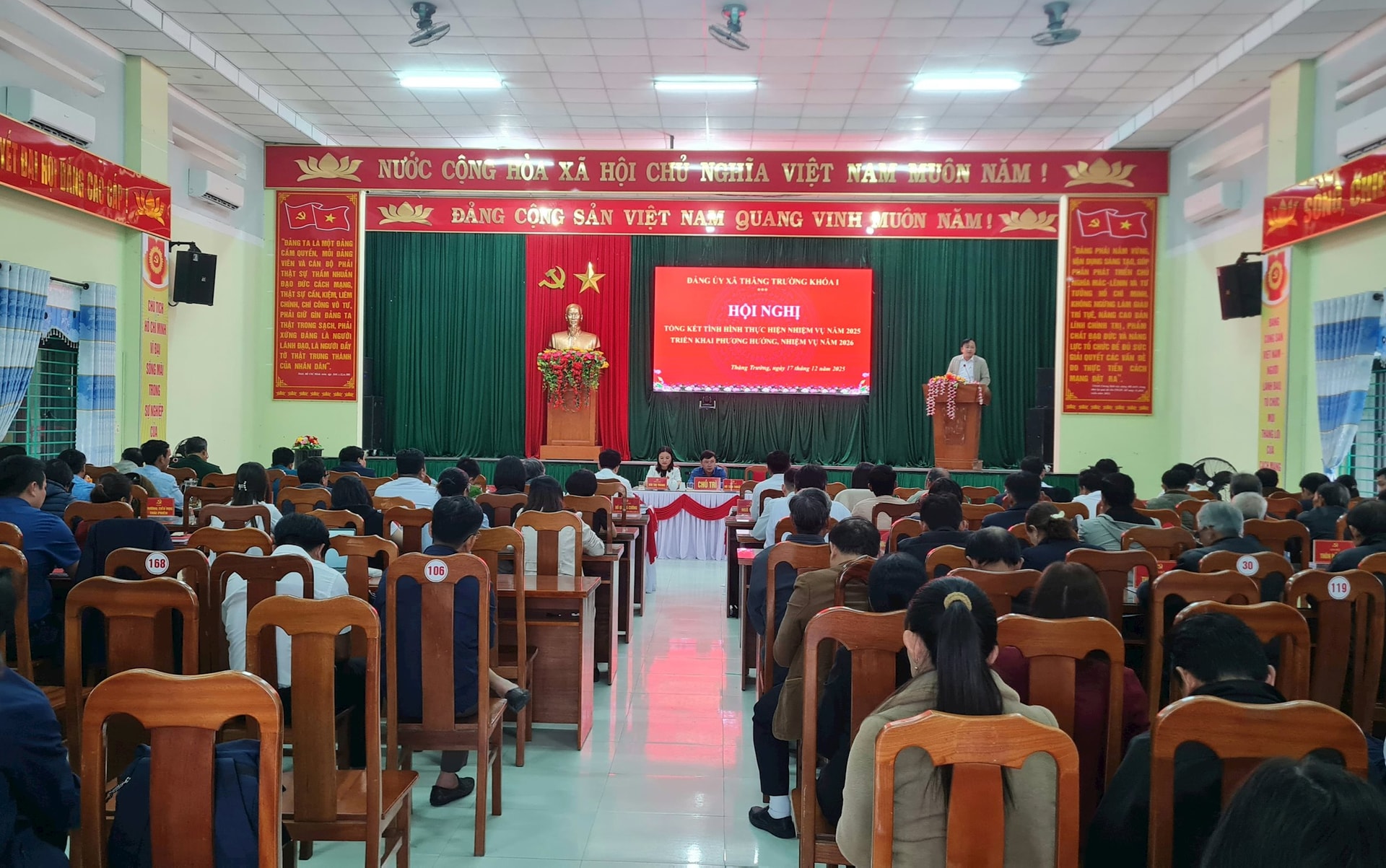 Quang cảnh hội nghị. Ảnh: HOÀNG LIÊN