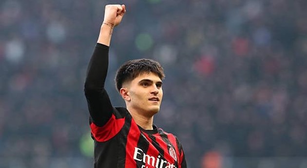 Davide Bartesaghi nằm trong tầm ngắm của Arsenal.