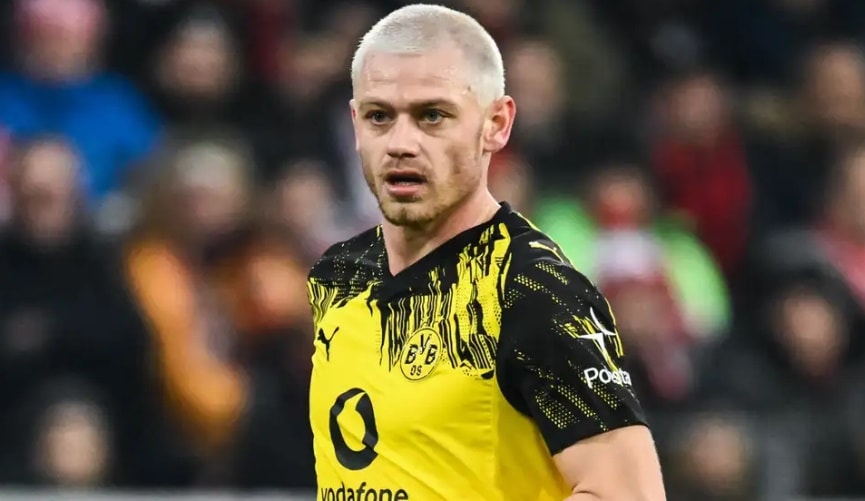 Julian Ryerson được liên kết với Barca.