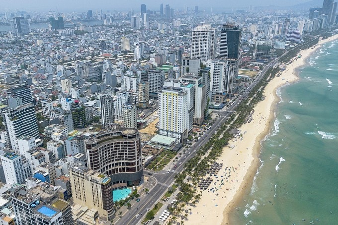 Thành phố Đà Nẵng có nhiều bãi biển đẹp và tiềm năng phát triển du lịch mạnh mẽ.
