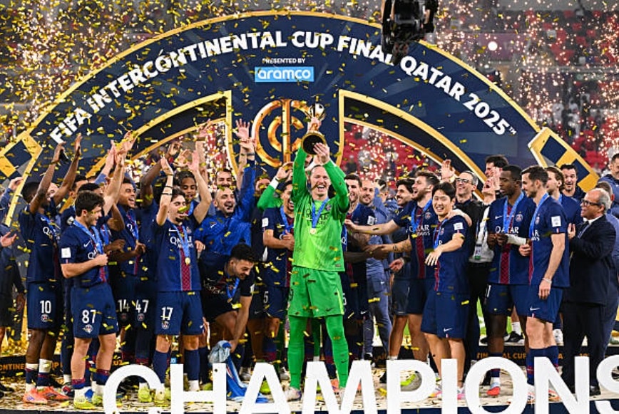 PSG lên ngôi vô địch sau loạt penalty cân não.