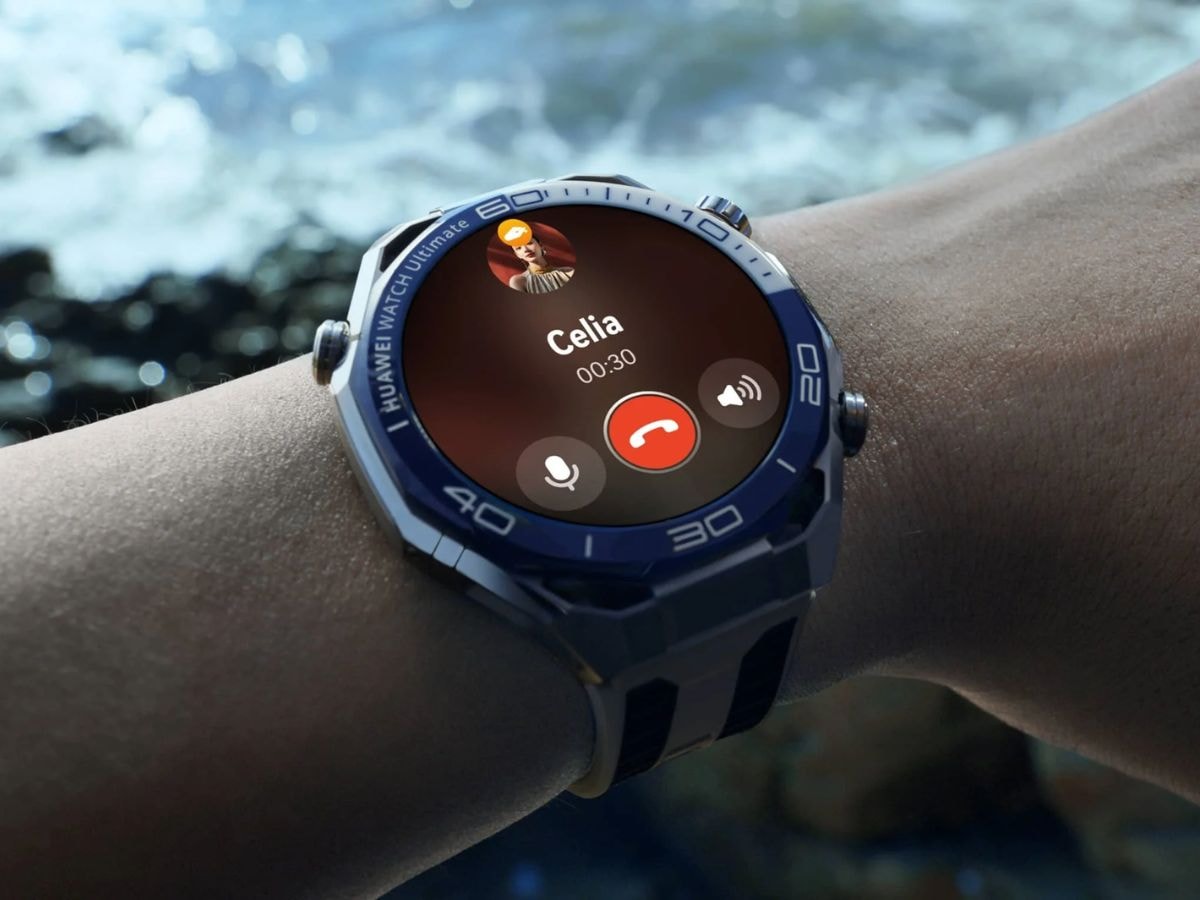 Đồng hồ thông minh Huawei Watch Ultimate 2 đang nhận bản cập nhật phần mềm mới.