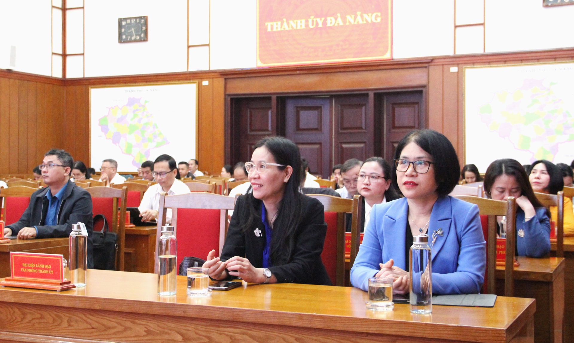 Các đại biểu tham dự hội nghị tại điểm cầu Đà Nẵng. Ảnh: X.HẬU