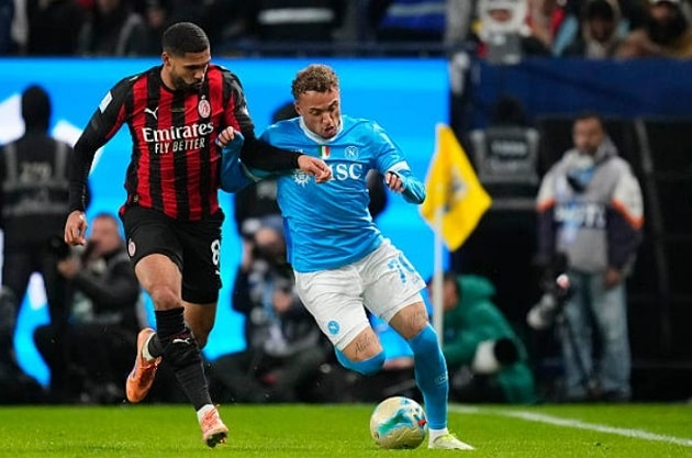 Napoli đã có mặt trong trận chung kết.