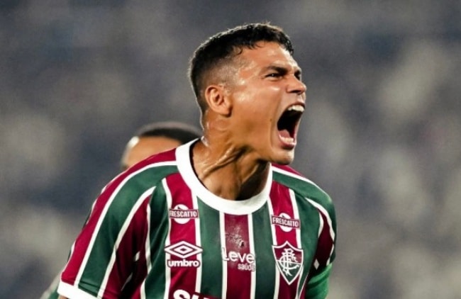 Thiago Silva có thể trở lại châu Âu thi đấu để chuẩn bị cho World Cup 2026.