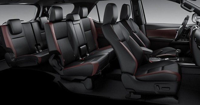 Nội thất rộng rãi trên Toyota Fortuner 2025