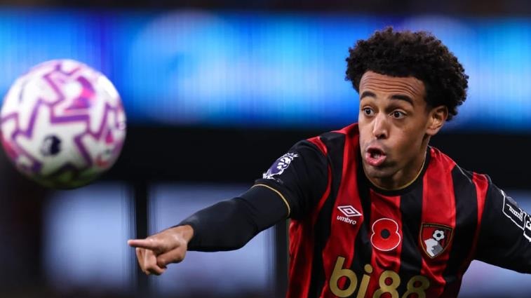 Tyler Adams sở hữu tố chất thủ lĩnh và khả năng thu hồi bóng ấn tượng tại Ngoại hạng Anh.