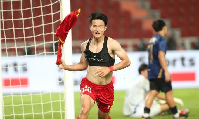 U22 Việt Nam giành thắng lợi ngược dòng đầy kịch tính.