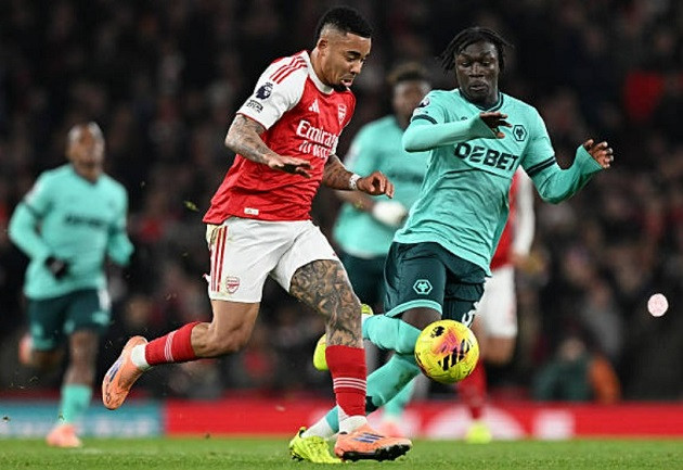Gabriel Jesus trở lại mang đến nhiều giải pháp hơn cho hàng công của Arsenal.