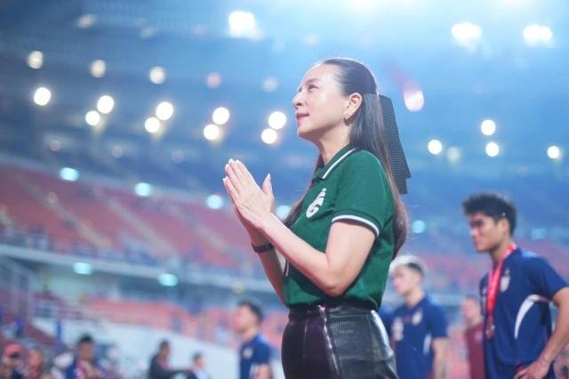 Truyền thông Thái Lan chỉ trích công tác quản lý của FAT và Madam Pang