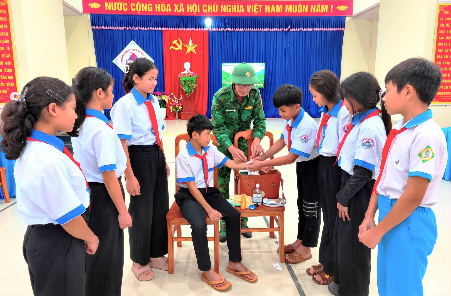 BANG BO VET THUONG