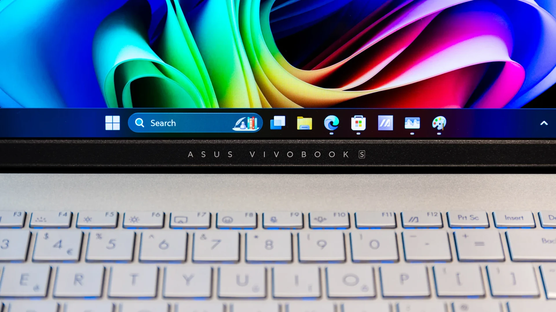 Tính năng AI và NPU trên Asus Vivobook S 15 S550711