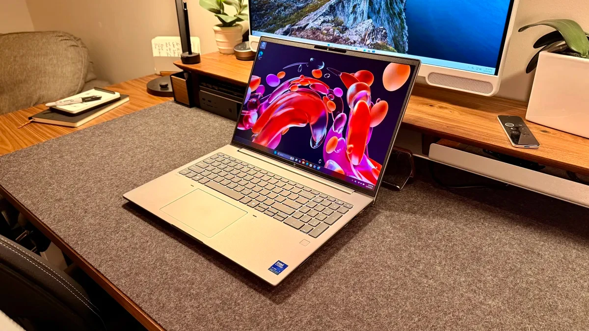 HP ZBook G11 trong môi trường làm việc