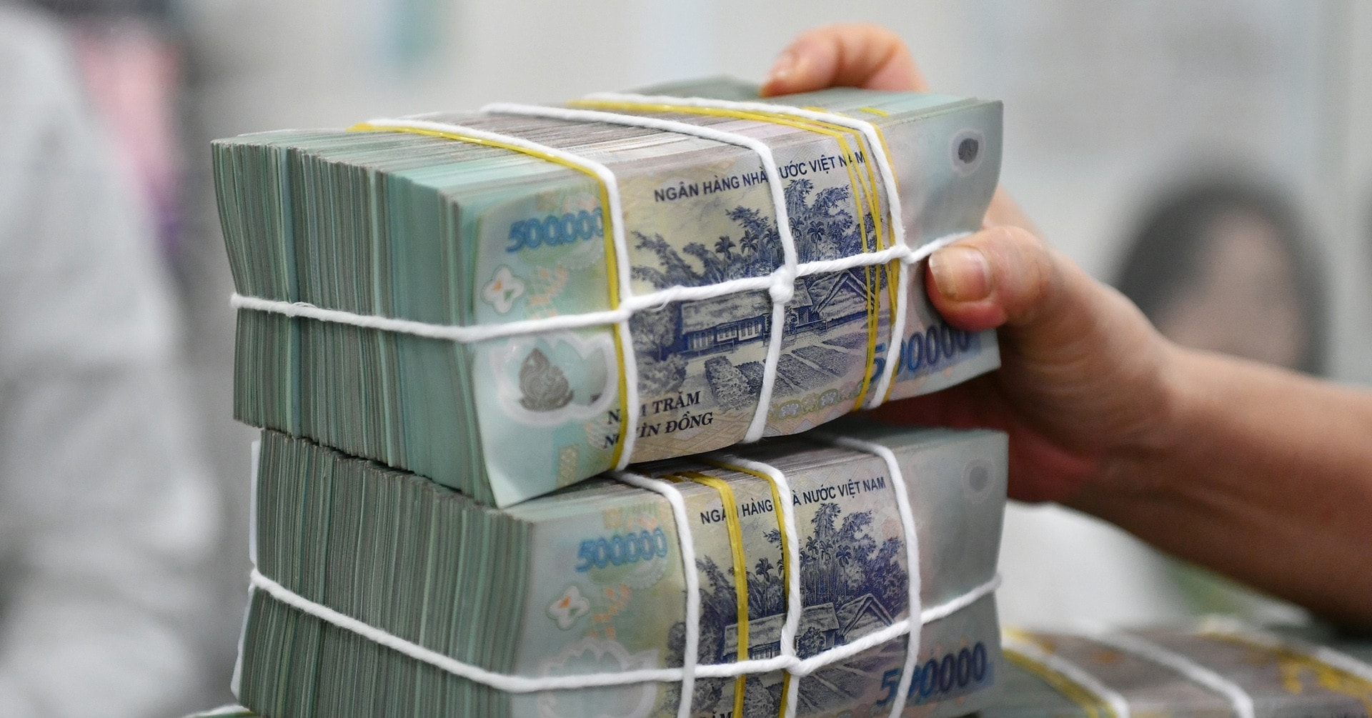 Diễn biến lãi suất cho vay tại các ngân hàng thương mại trong tháng 11