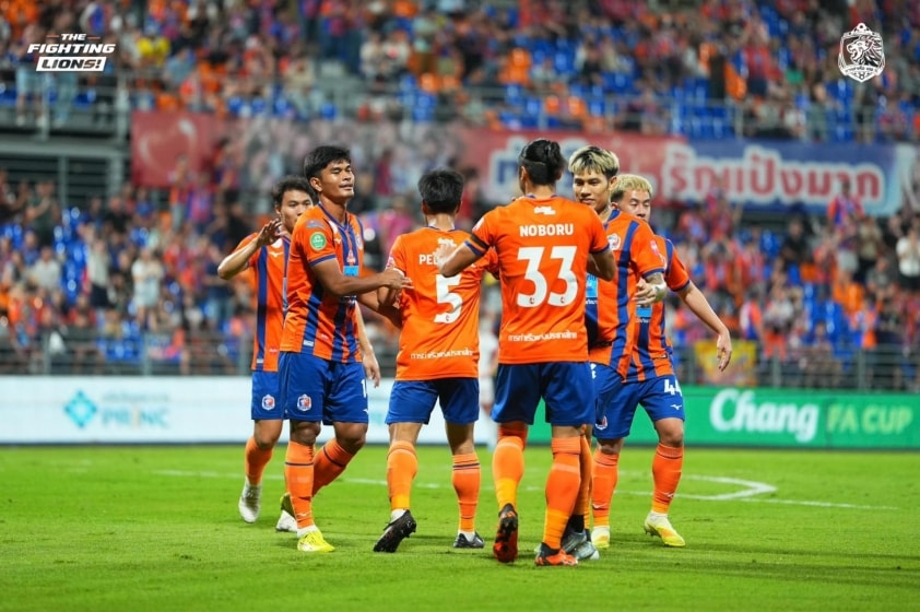 Cận cảnh sai sót thay người dẫn đến vi phạm quy định ngoại binh của Port FC