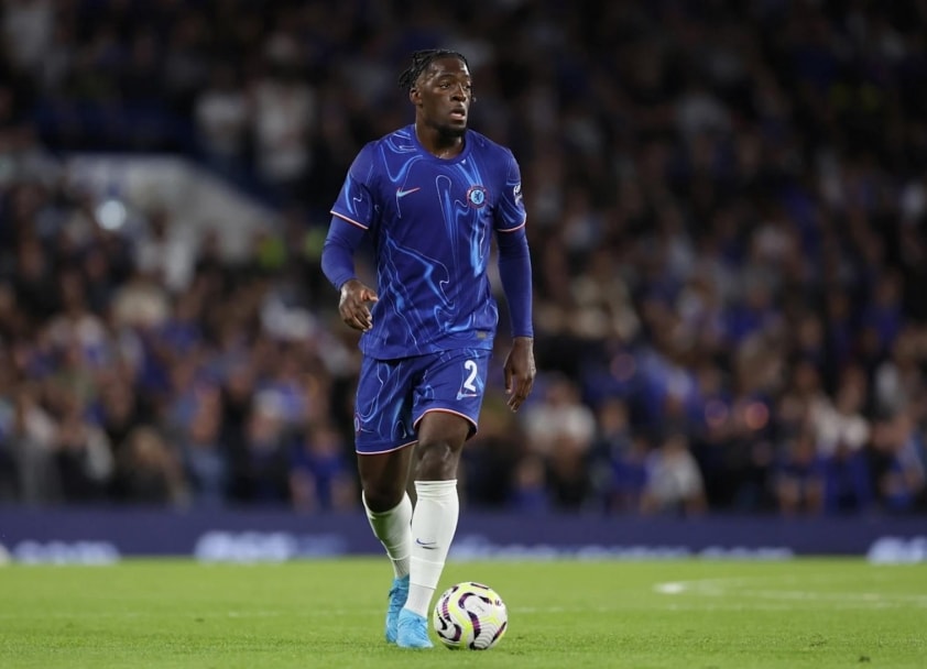 Hậu vệ Axel Disasi tập luyện tại Chelsea trong bối cảnh không được thi đấu