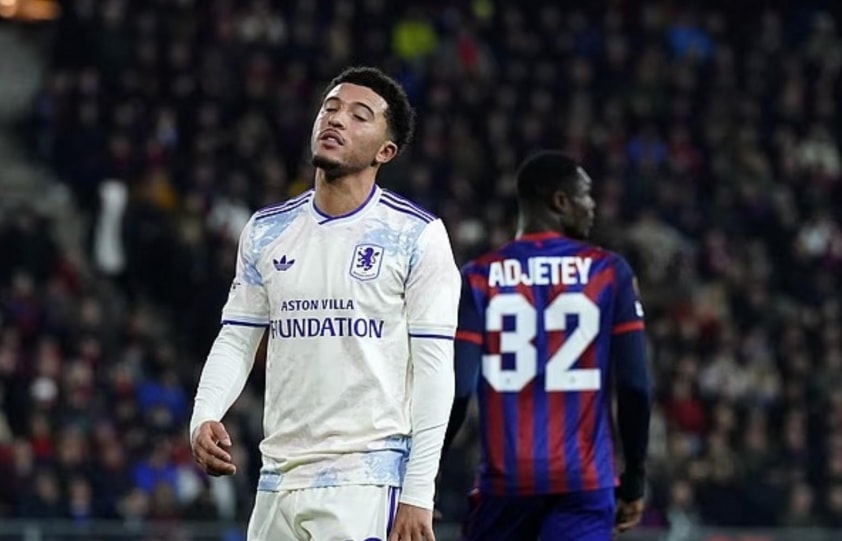 Jadon Sancho đối mặt với tương lai bất định