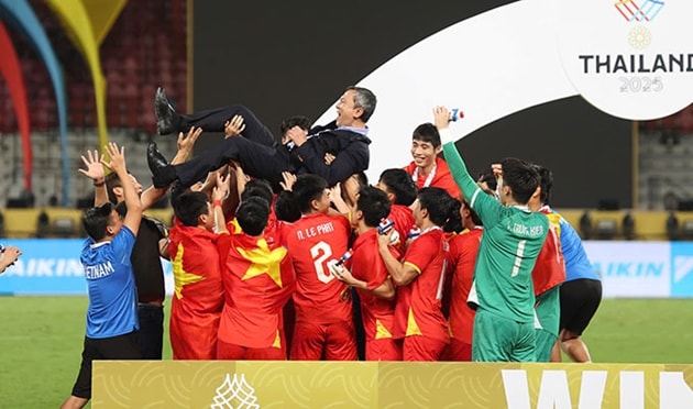 Chủ tịch Trần Quốc Tuấn chia sẻ về mục tiêu World Cup của bóng đá Việt Nam.