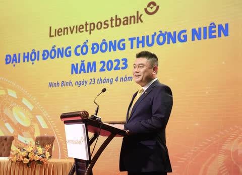 Ông Nguyễn Đức Thụy rời LPBank chuyển sang Sacombank