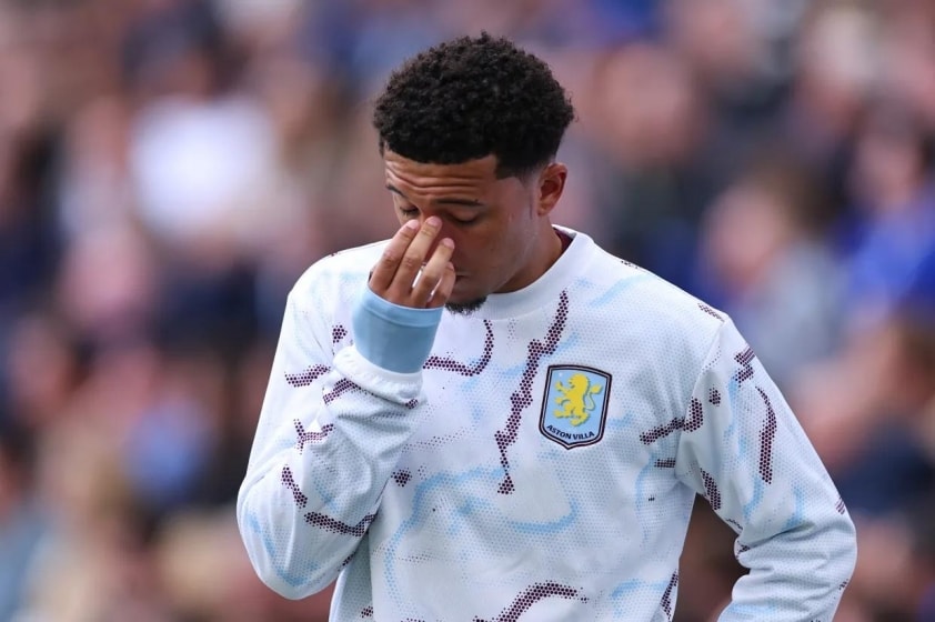 Sancho vẫn chưa để lại dấu ấn tại Aston Villa