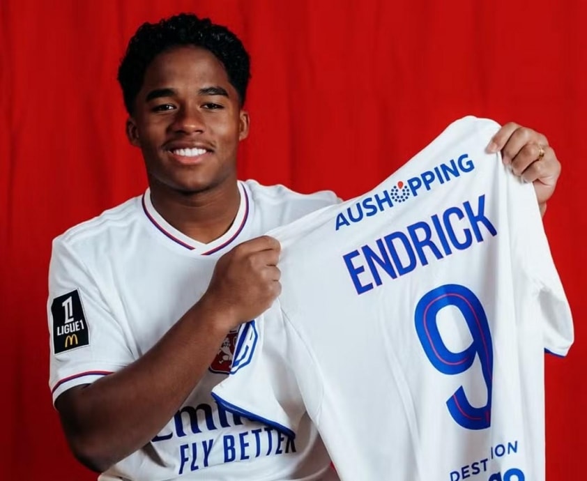 Endrick đã chính thức gia nhập Lyon theo dạng cho mượn