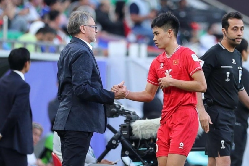 Đình Bắc tỏa sáng tại Asian Cup 2023