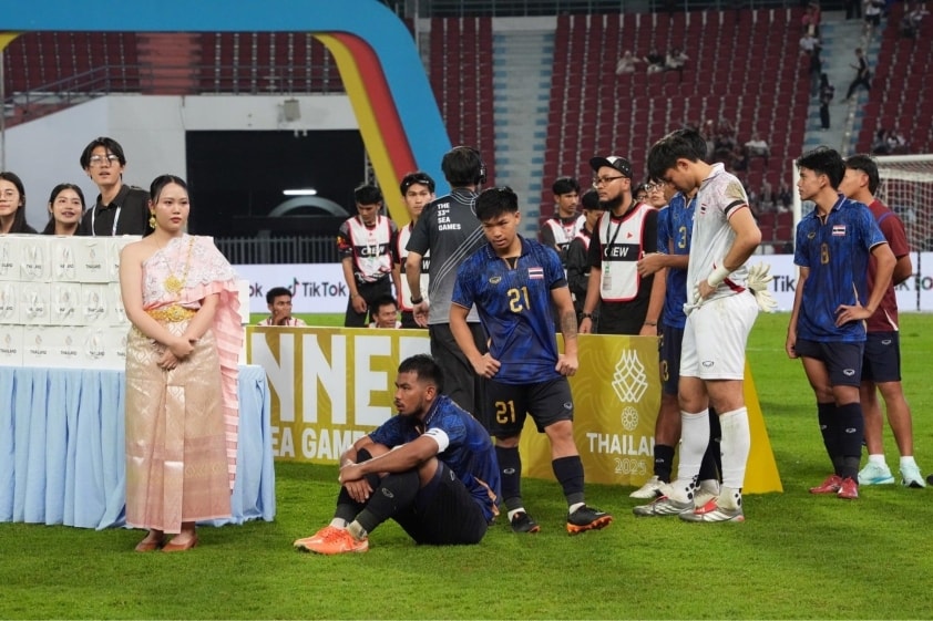 Madam Pang bị chỉ trích vì im lặng sau thất bại của Thái Lan tại SEA Games 768189