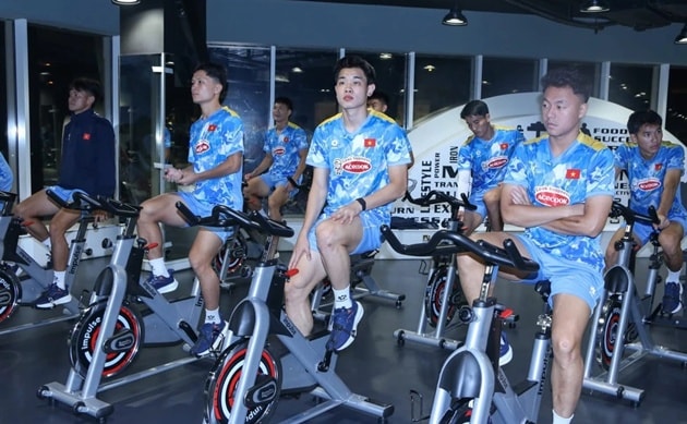 Các cầu thủ U23 Việt Nam tập luyện cường độ cao tại Qatar