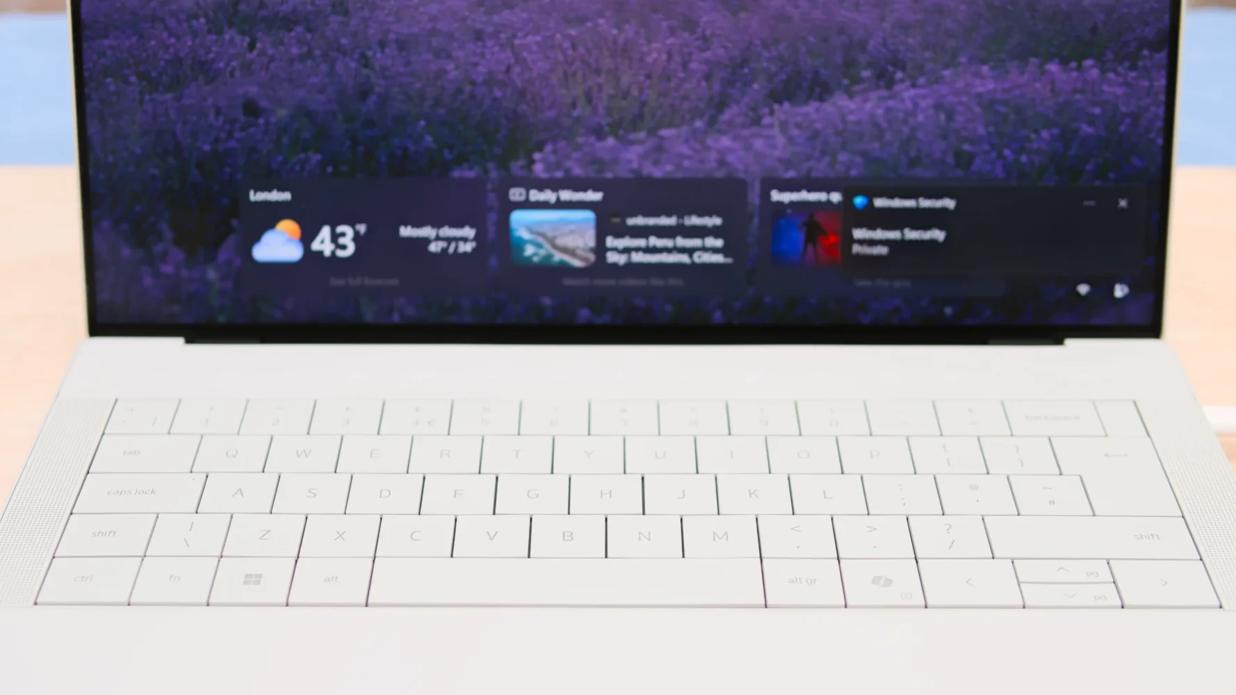Touchpad haptic tàng hình của Dell XPS 14 Premium