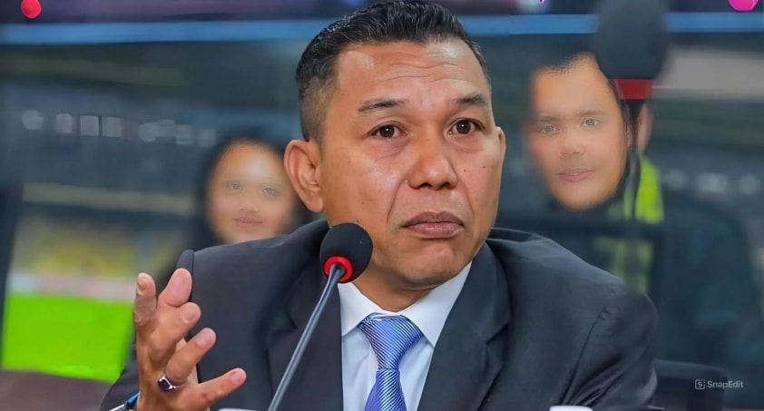 Chuyên gia Zakaria Rahim kêu gọi lãnh đạo FAM từ chức tập thể sau bê bối gian lận hồ sơ cầu thủ nhập tịch.