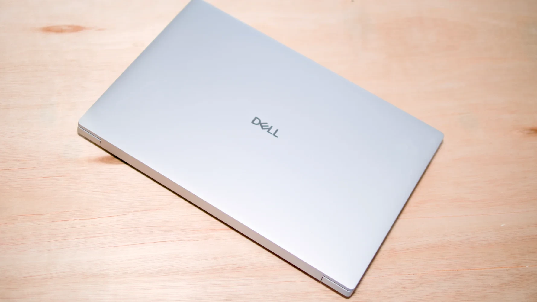Dell XPS 14 Premium 9440 trong môi trường làm việc