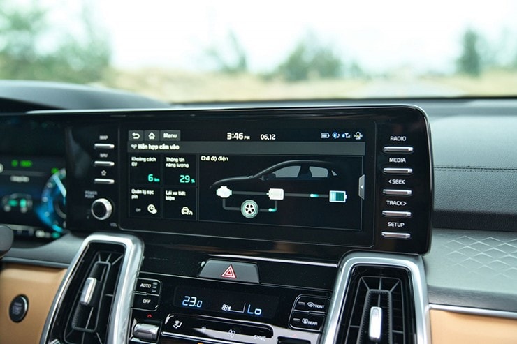Nội thất KIA Sorento 2025 hiện đại với màn hình giải trí 10,25 inch