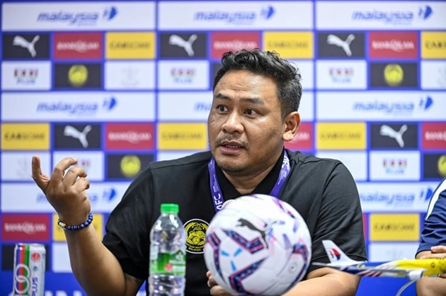 HLV Rakphol Sainetngam giúp Malaysia giành hạng ba Futsal AFF
