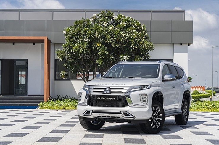 Thiết kế ngoại thất Mitsubishi Pajero Sport 2025