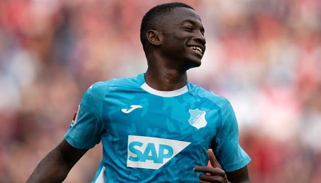 Bazoumana Toure đang là mục tiêu săn đón của Manchester United nhằm gia tăng sức mạnh hàng công.