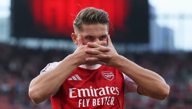 Viktor Gyokeres trong màu áo Arsenal với nhiều kỳ vọng lớn lao.