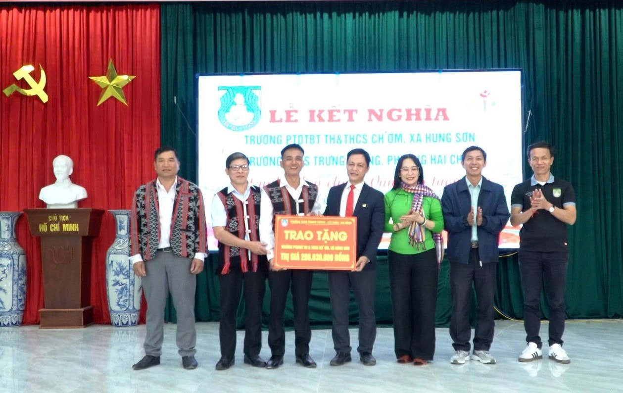 ket-nghia(1).jpg