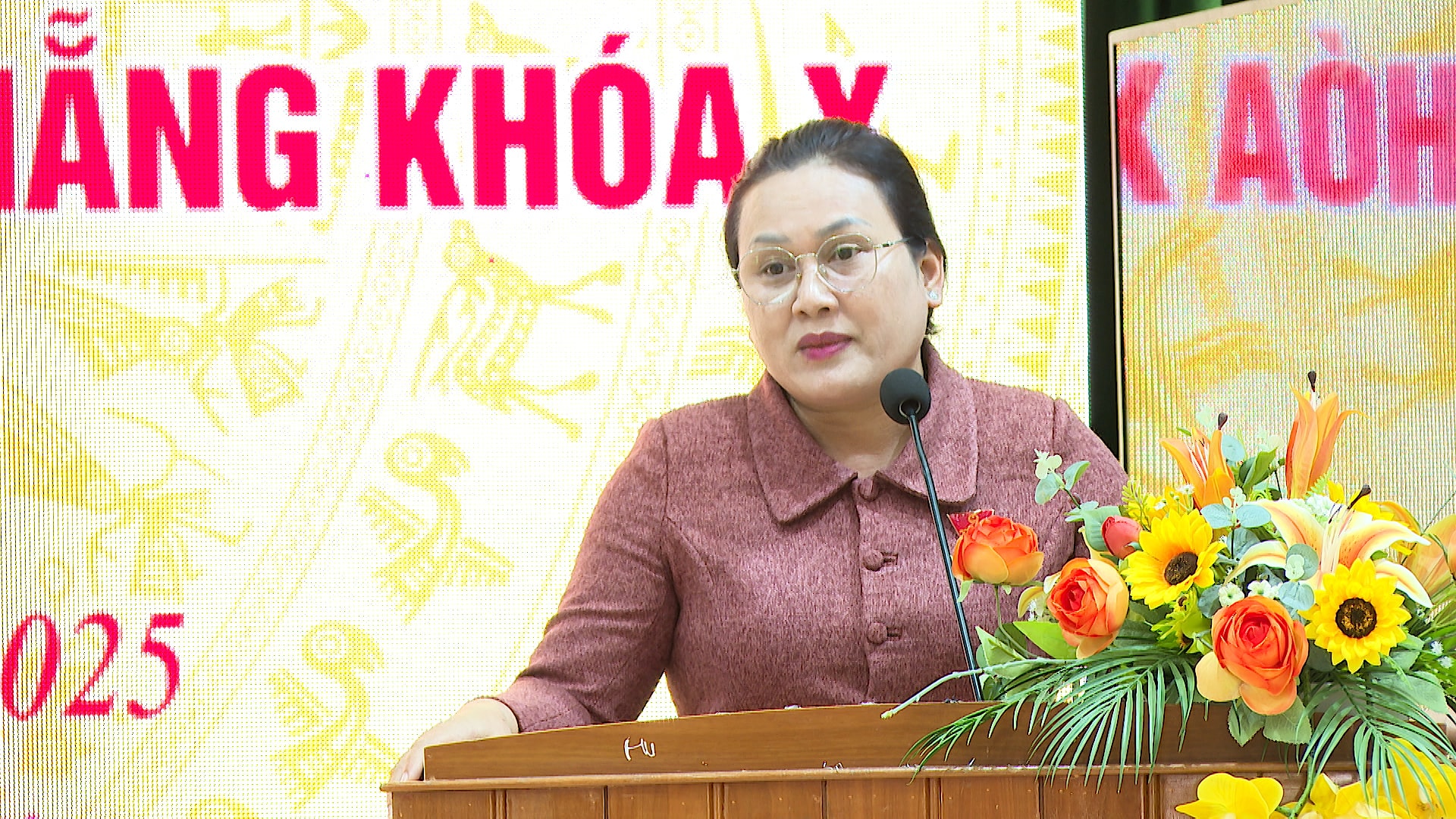 Sequence 02.00_01_55_19.Still003