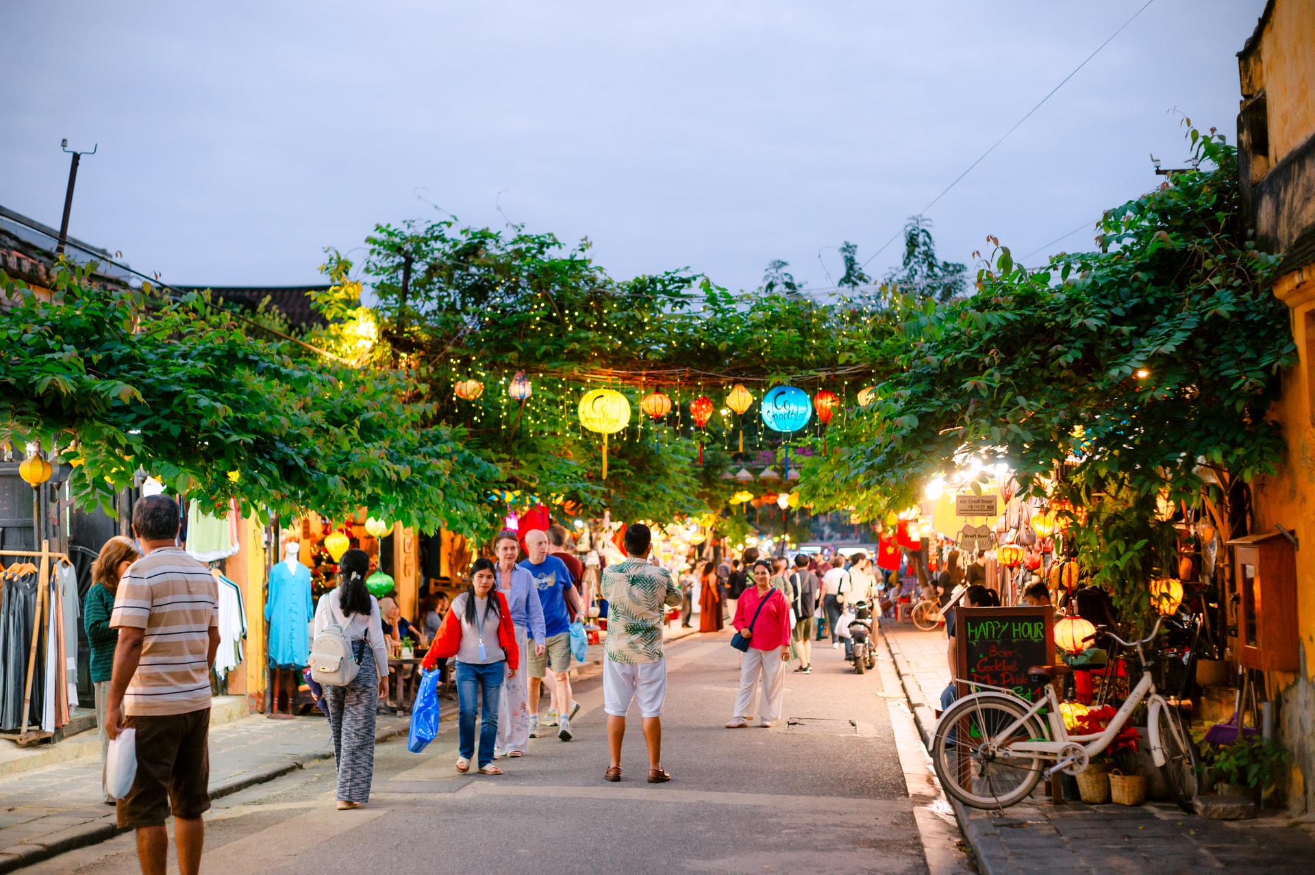 La vieille ville de Hoi An scintille durant les derniers jours de l'année.