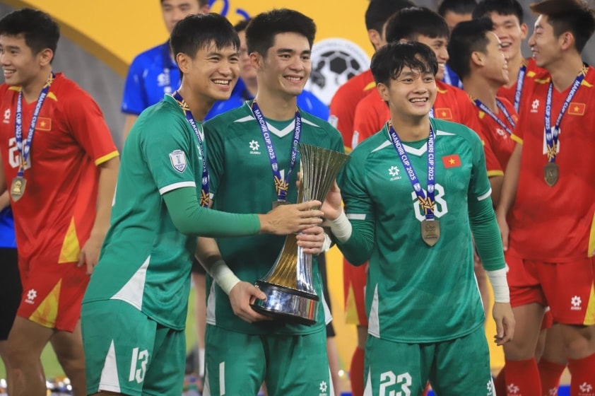 Thủ môn Nguyễn Tân dính chấn thương và không thể dự VCK U23 châu Á