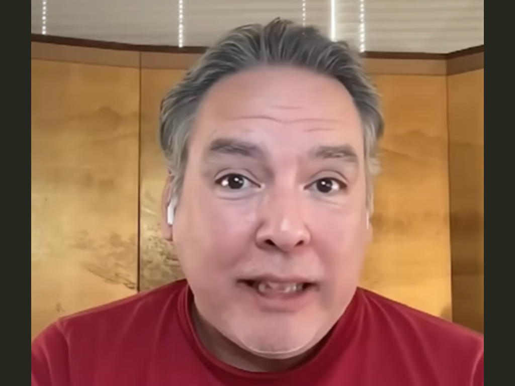 Shawn Layden chia sẻ về thị trường console trên kênh YouTube Pause for Thought