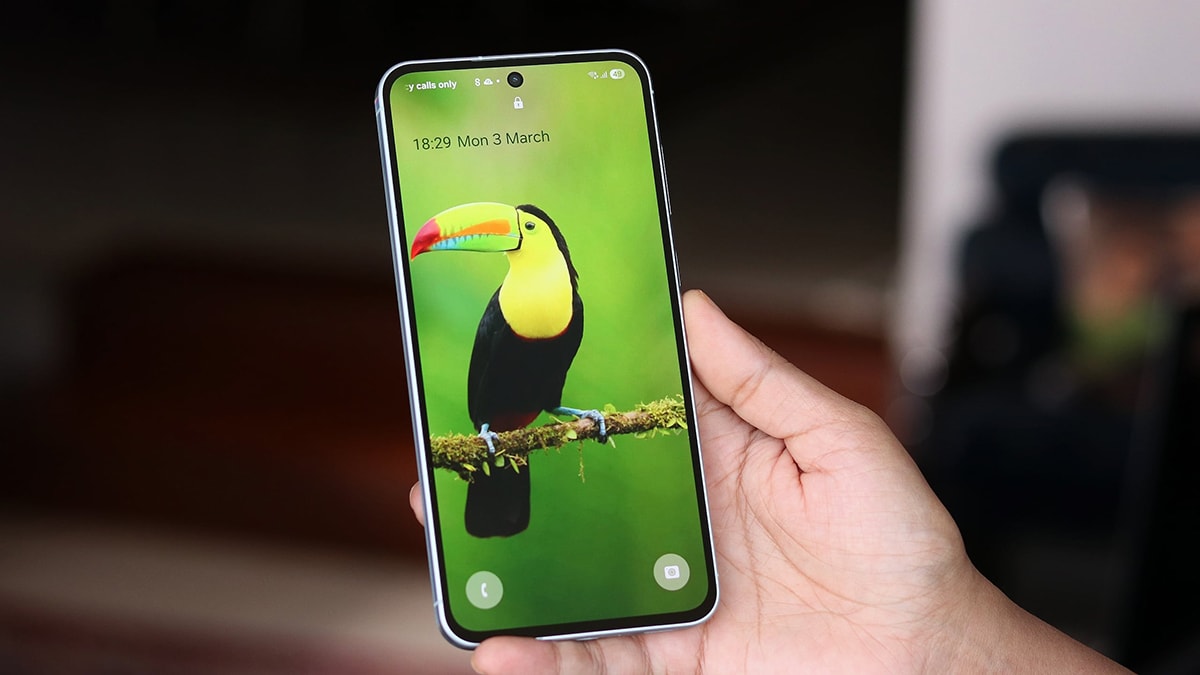 Galaxy A57 có thể sử dụng màn hình OLED của TCL