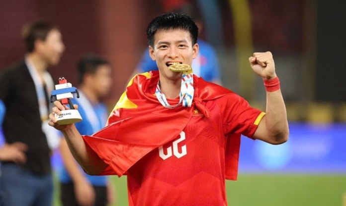 HLV Kim Sang Sik tính toán phương án thay thế Thanh Nhàn