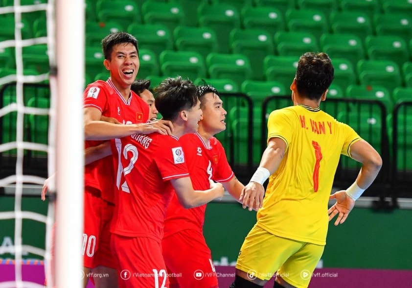 Futsal Việt Nam tranh tài tại các giải quốc tế