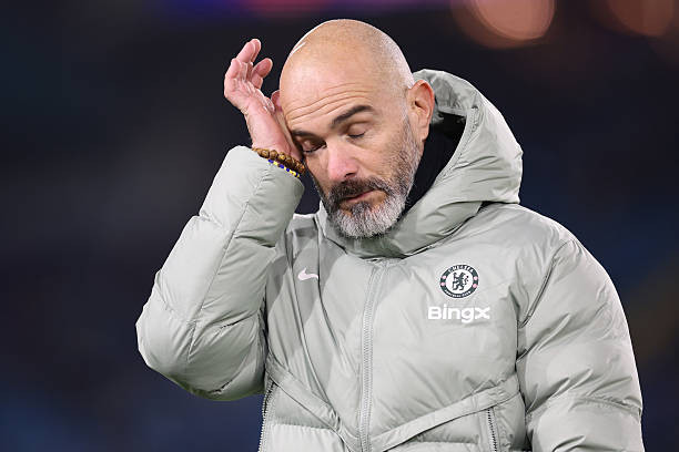 Mối quan hệ giữa chiến lược gia người Ý và giới thượng tầng Chelsea đang ở mức báo động.