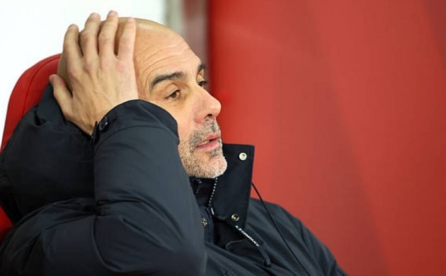 HLV Pep Guardiola cần có những điều chỉnh chiến thuật cho Manchester City trong giai đoạn khốc liệt của mùa giải.